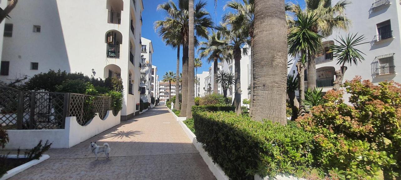 Apartamentos Sabinillas 圣路易斯·德·萨比尼尔 外观 照片