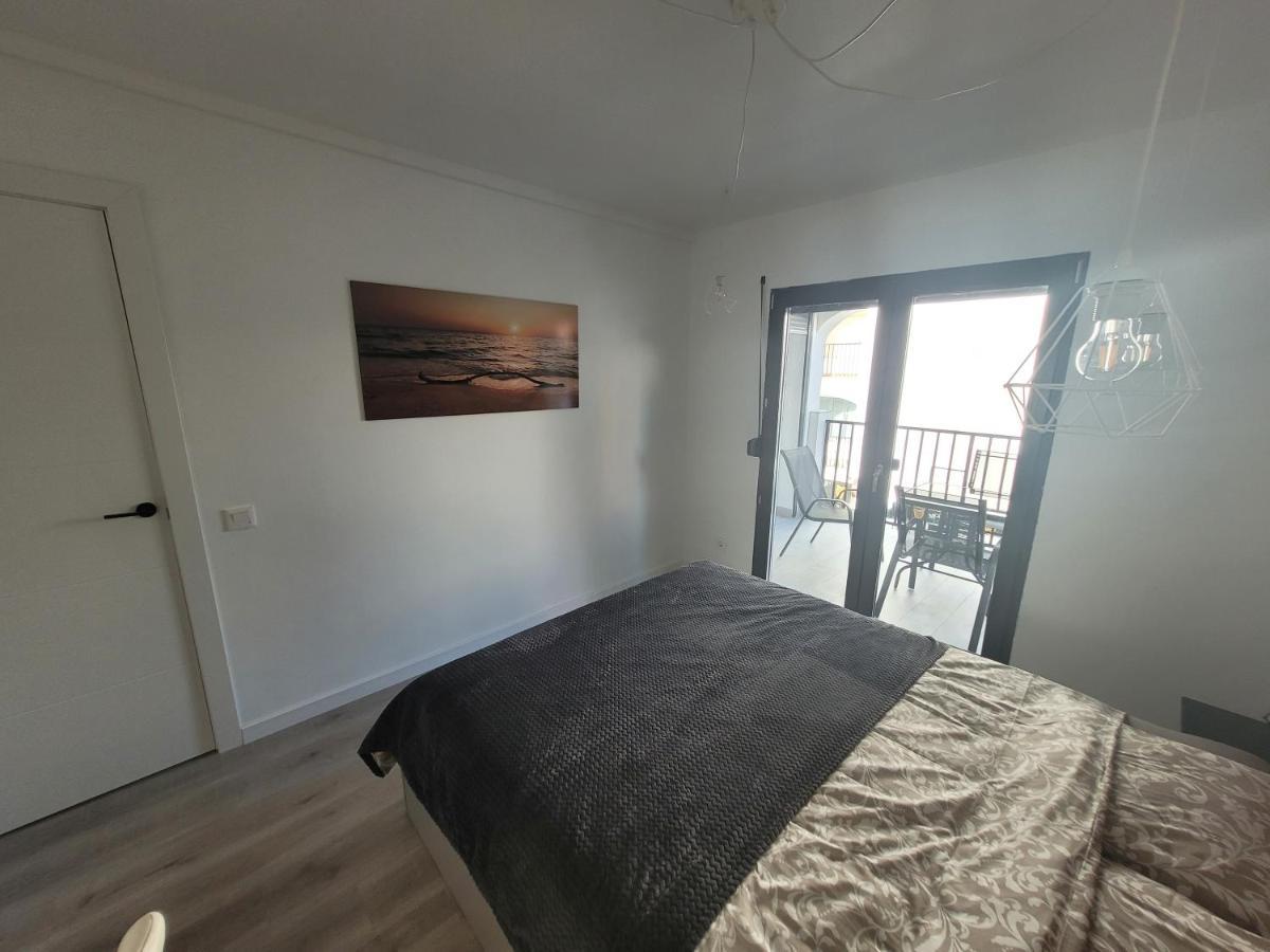 Apartamentos Sabinillas 圣路易斯·德·萨比尼尔 外观 照片