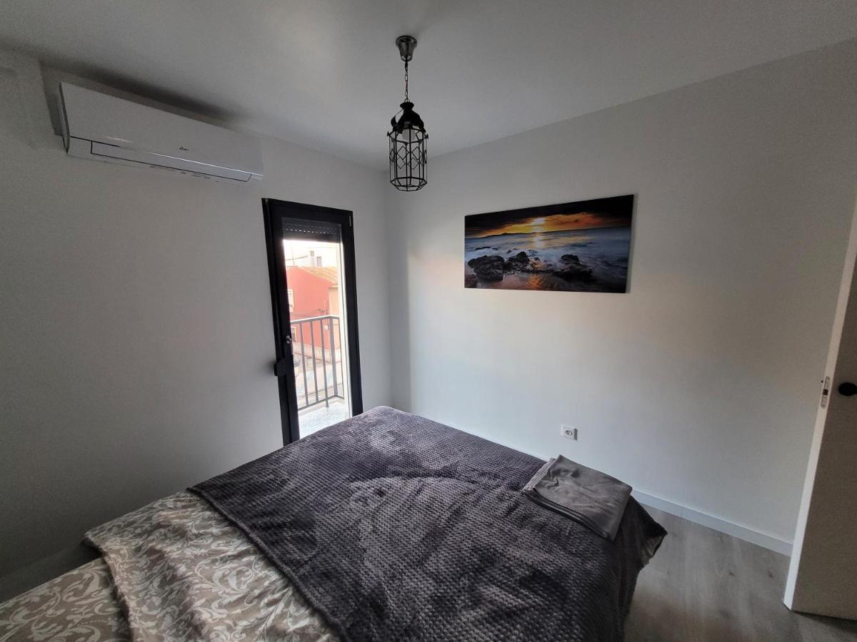Apartamentos Sabinillas 圣路易斯·德·萨比尼尔 外观 照片