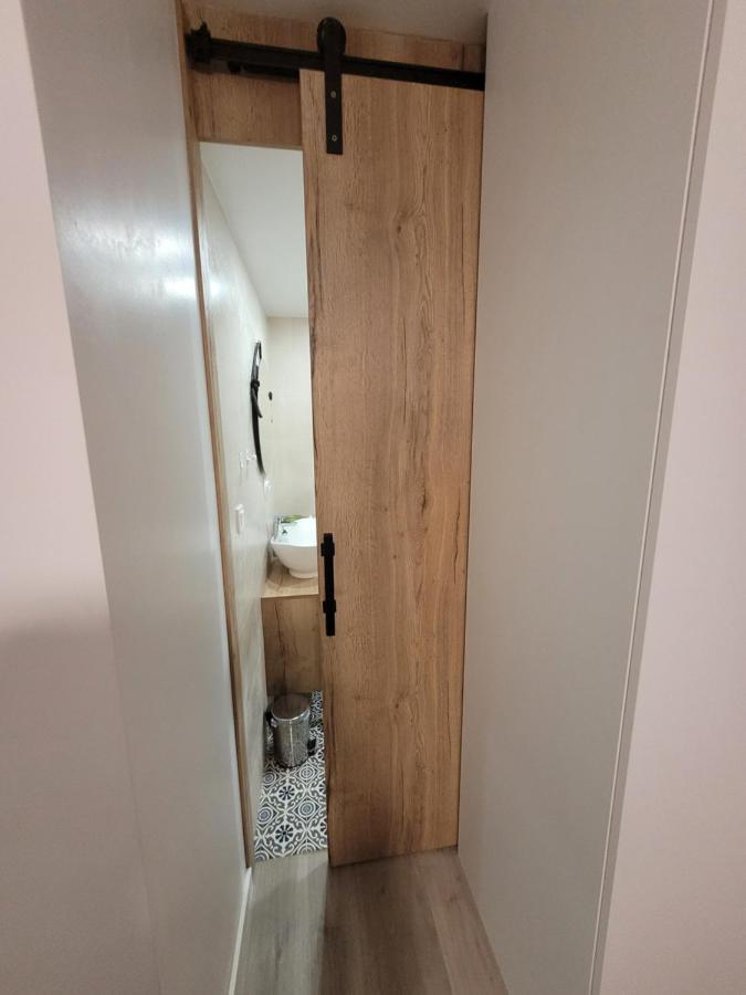 Apartamentos Sabinillas 圣路易斯·德·萨比尼尔 外观 照片