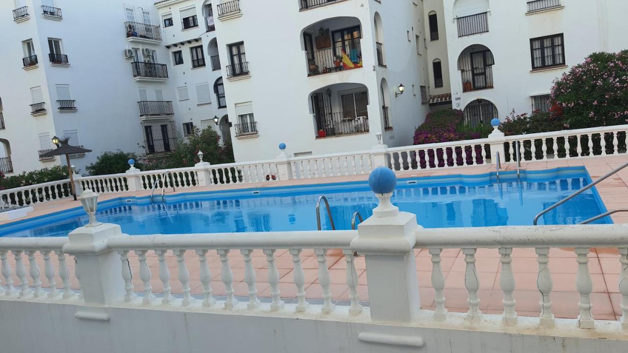 Apartamentos Sabinillas 圣路易斯·德·萨比尼尔 外观 照片